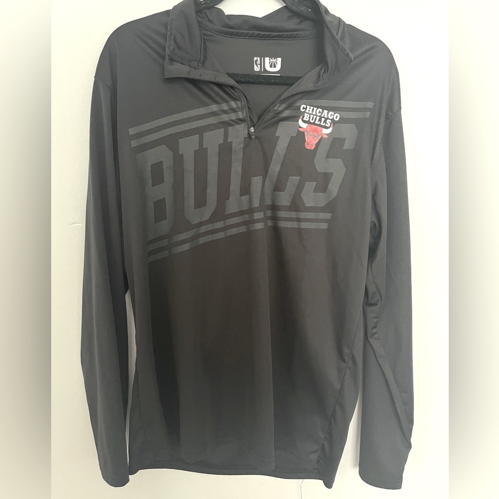 Chicago Bulls NBA Basketball Pullover Size Large‎